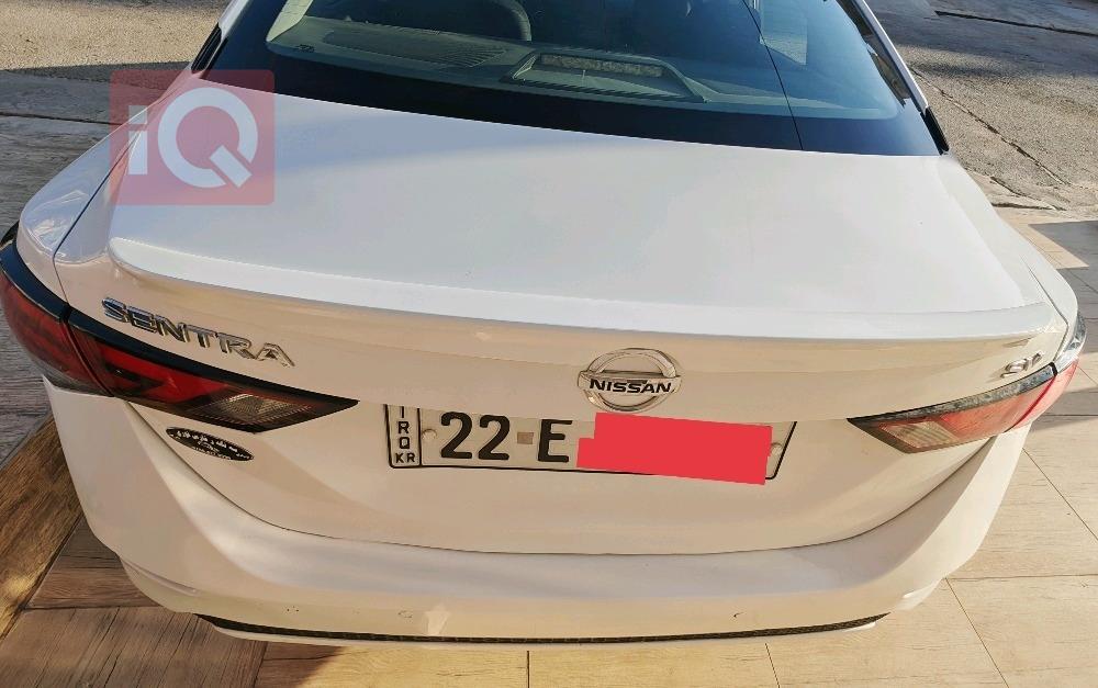 نيسان سنترا